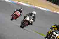 enduro-digital-images;event-digital-images;eventdigitalimages;mallory-park;mallory-park-photographs;mallory-park-trackday;mallory-park-trackday-photographs;no-limits-trackdays;peter-wileman-photography;racing-digital-images;trackday-digital-images;trackday-photos